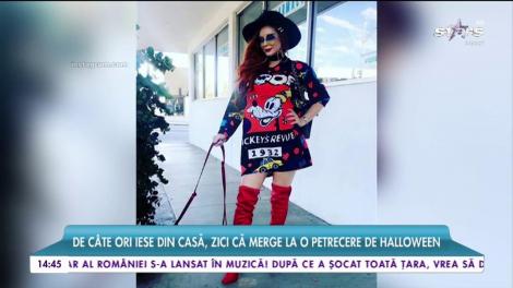 Cum a ieșit Phoebe Pric la cumpărături. De câte ori iese din casă, zici că merge la o petrecere de Halloween