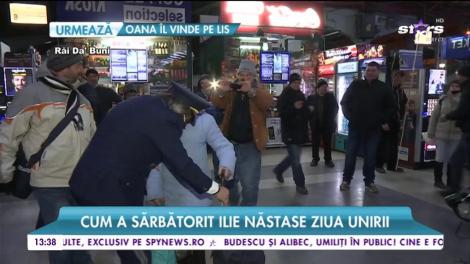 Cum a sărbătorit Ilie Năstase Ziua Unirii. Nu putea să lipsească din peisaj o blondă