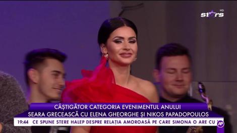 Nikos Papadopoulos cântă în cadrul Stars Awards
