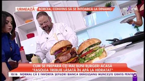 Cum se prepară cei mai buni burgeri acasă: ” Carnea trebuie pregătită mediu, nici în sânge, dar nici prea prăjită
