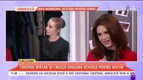 Cristina Spătar își crează singură schițele pentru rochii. Imagini din atelierul vedetei