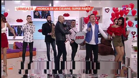 Mahala Rai Banda a cântat melodia „Mi-ai dăruit inima"