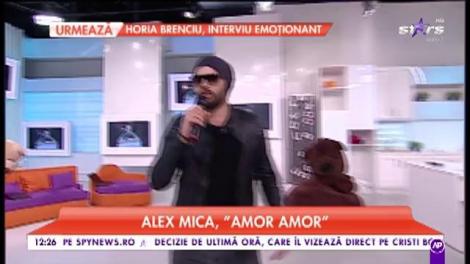 Alex Mica a cântat melodia „Amor amor”