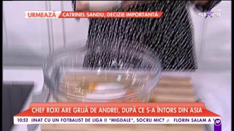 Roxi ne pregătește „Prăjitură cu cremă de vanilie și vișine”