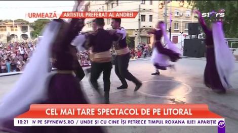 Muzică turcească și ansambluri tătărești &icirc;n cel mai tare spectacol de pe litoral