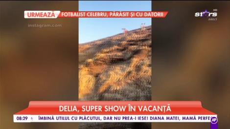 Delia, super Show în vacanță. Gașca ei nu stă nicio clipă liniștită