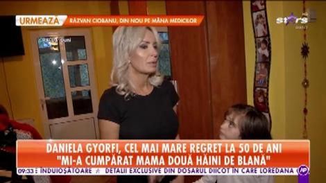 Daniela Gyorfi a deschis ușa casei și a prezentat dressing-ul său! Însă nu singură, ci alături de fetița ei, Maria!