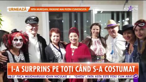 Maria Ciobanu face senzaţie în SUA! A plecat la colindat de Halloween