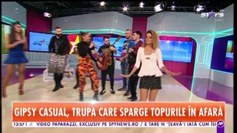 Gipsy Casual, trupa care sparge topurile din străinătate