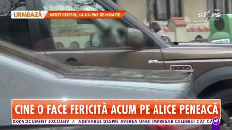 E frumoasă, celebră şi singurică. Imagini exclusive cu frumoasa Alice Peneacă şi un domn misterios