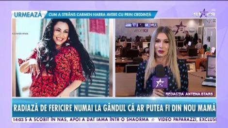 Andra, însărcinată a treia oară? Artista a fost surprinsă cu zâmbetul pe buze ieșind de la ginecolog