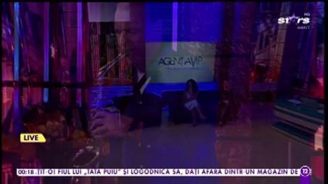 Flavius Teodosiu cântă live la Agenția Vip