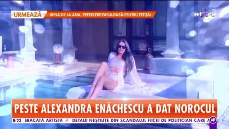 Super imagini din Mauritius cu Alexandra Enăchescu