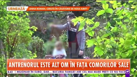 Cel mai în vogă antrenor al momentului a fost surprins în ipostaze pe care nimeni nu le-a mai văzut!