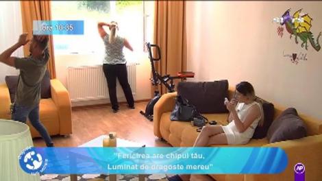 Cătălin de la Dragoste fără Secrete își imită iubita în timp ce se fardează