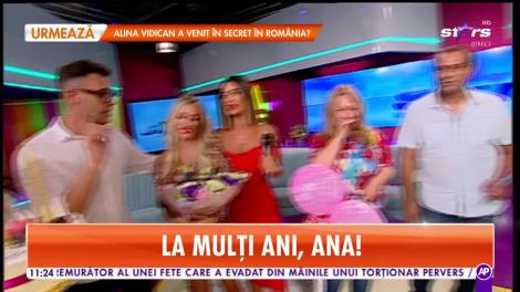 La mulți ani, Ana! Sexy asistenta de la Star Matinal, în lacrimi atunci când și-a vazut familia în platou