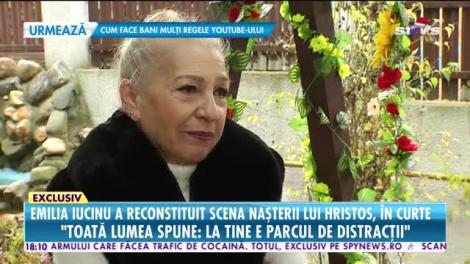 Emilia Iucinu a reconstituit scena nașterii lui Hristos, în curtea casei