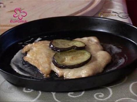 Pui cu somon in sos de creveti