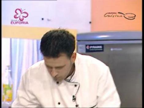 Lup de mare cu mamaliguta