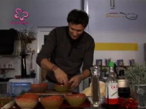 Creveti cu anghinare si curmale