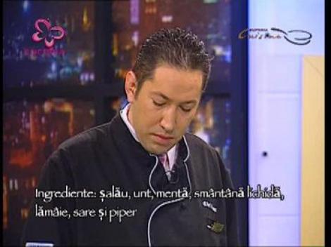 Salau cu sos de smantana si menta