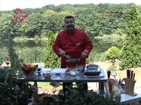 Muslitos cu salata de surimi