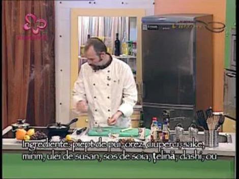 Piept de pui cu ou si orez