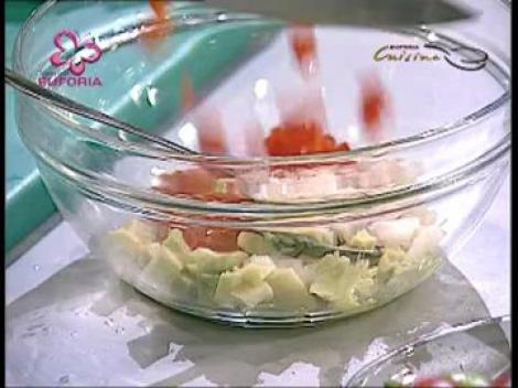 Cocktail de avocado cu creveti