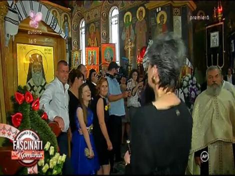 Anamaria Prodan, &icirc;nc&acirc;ntată de ceremonia din biserică