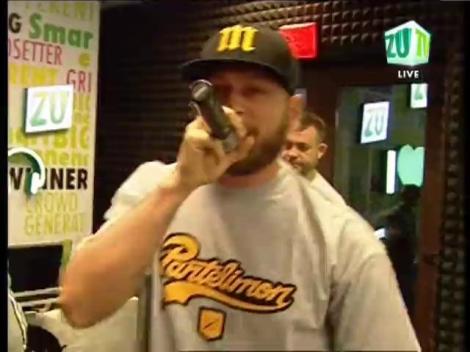 B.U.G. Mafia - Cat Poti Tu De Tare LIVE@MorningZU