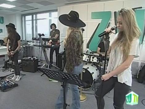 Delia a c&acirc;ntat o piesă pe care urmează să o lanseze