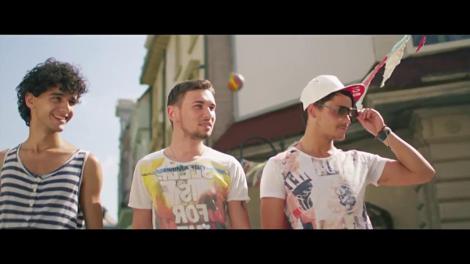 Nicole Cherry - Vara Mea