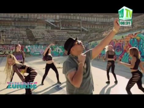 Sak Noel & Salvi ft. Sean Paul - Trumpets