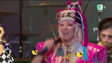 „Cine m-a făcut om mare” au cântat toți cu Delia la „Ziua X”! A fost un show de zile mari, cum numai jurata „X Factor” ar fi putut să facă!