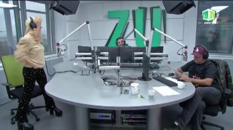 Delia i-a dat "blanao" puternic încă de dimineaţă! Piesa care a înnebunit-o: "Mă ridic imediat de pe scaun şi dansez când o aud"