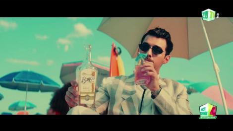 Jonas Brothers au lansat cel de-al doilea single - Cool