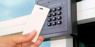 Condică electronică de prezență pentru doctori. Timpul petrecut în spital va fi calculat la secundă