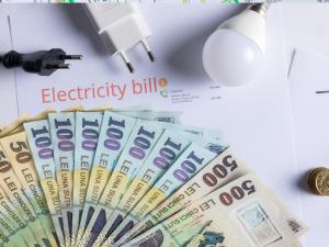 Prețul energiei electrice, la niveluri istorice. Riscăm „să ne întoarcem la perioada dinainte de ’89, când de la 6 până la 10 se oprea lumina”