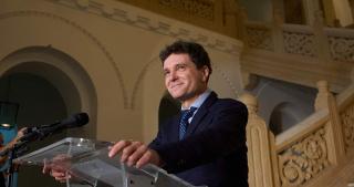 Nicușor Dan: Contracandidatul meu minte ca o gazetă rusească