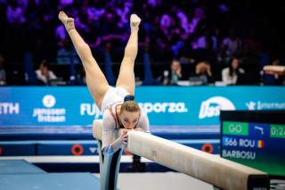 Ana Bărbosu aduce României bronzul european la gimnastică