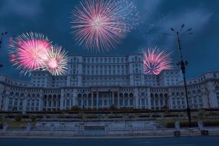 Galerie FOTO: Cât costă să faci Revelionul 2026 în București și cum se compară cu alte orașe europene