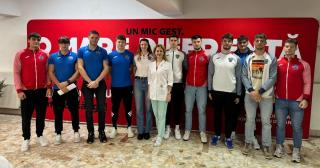 Sportivii lotului de tineret al Federației Române de Canotaj au donat sânge pentru a salva vieți