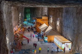 Un an de la dezastrul de la Praid. Minerii au tras clopotul salinei inundate