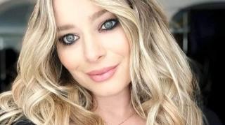 Laura Cosoi poate naște dintr-o clipă în alta! Actrița a făcut dezvăluirea care i-a pus pe fani pe jar