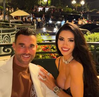 Imagini controversate cu Philipp Plein și Andreea Sasu. Gesturile designerului au stârnit reacții dure în mediul online