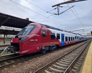 Primul tren electric Alstom va circula începând cu 15 noiembrie. Care va fi ruta pe care va opera